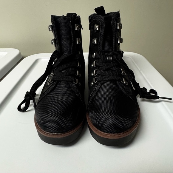 Cliffs by White Mountain Maximal Bootie Black Size 7 1/2 - Picture 1 of 9